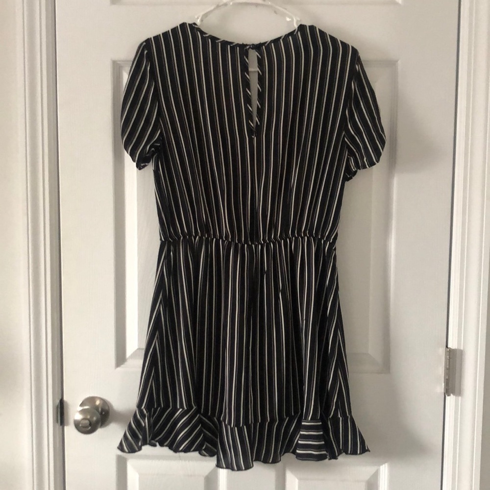 Romper - Picture 5 of 6